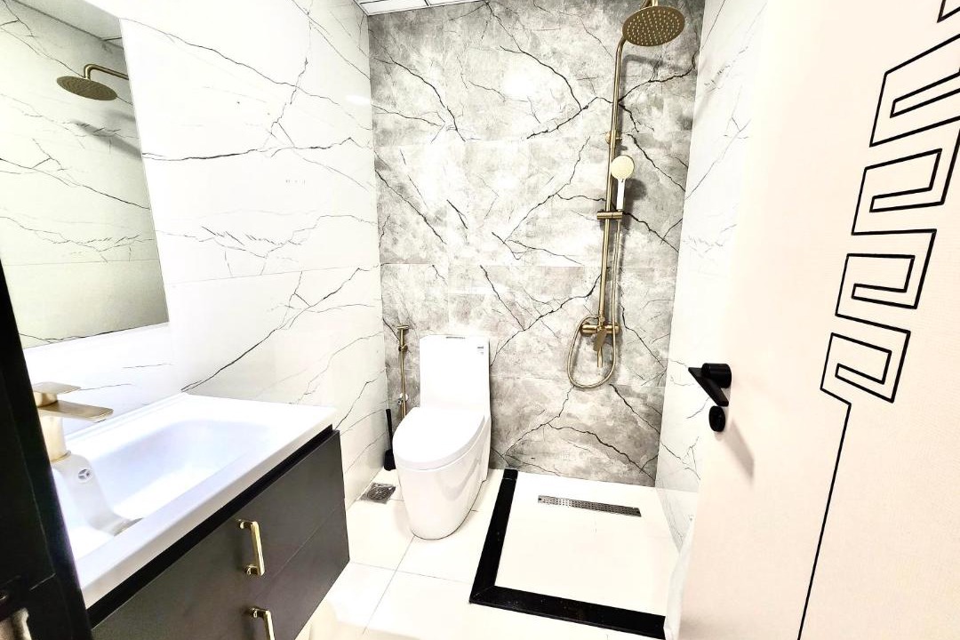 Photo of Bathroom in Al Barsha