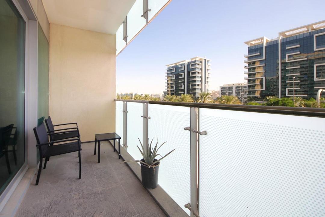 Photo of Patio Balcony in Al Raha Beach