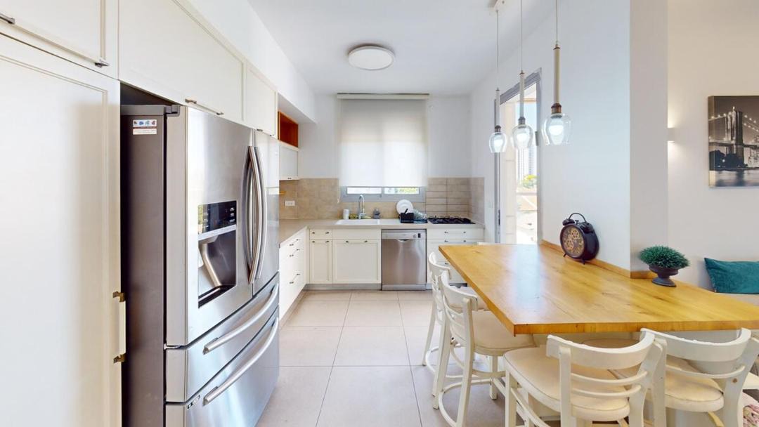 Photo of Kitchen in Hod HaSharon