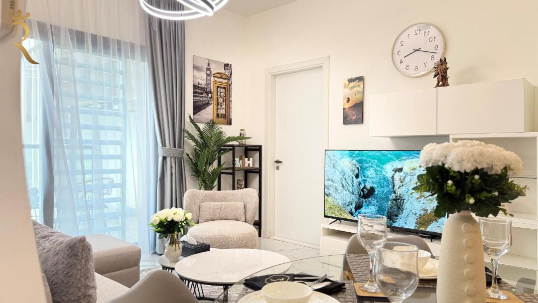 Photo of Livingroom in Al Raha Beach