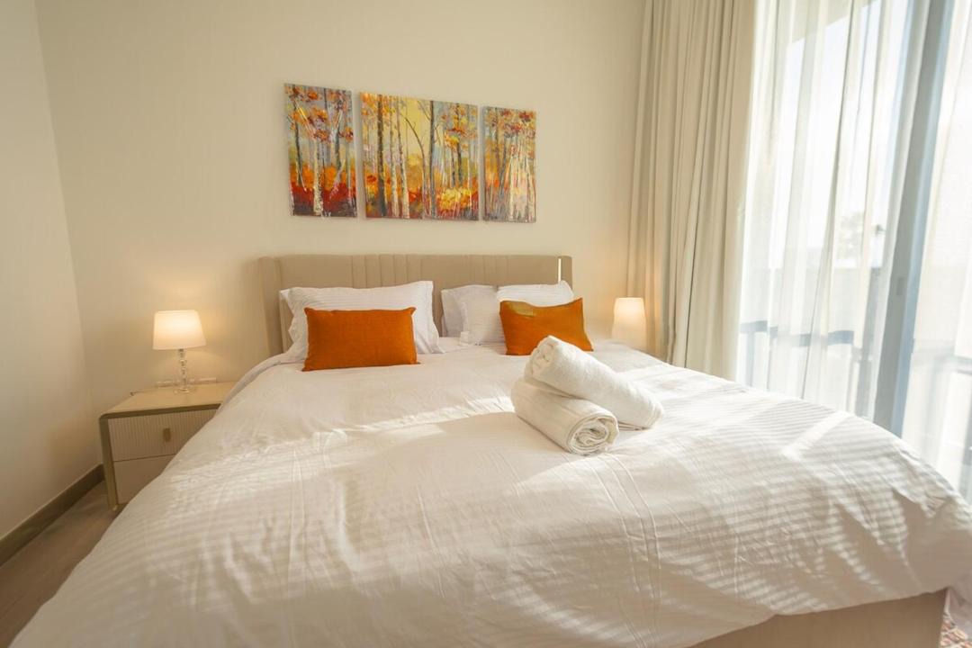 Photo of Bedroom in Mina Al Arab