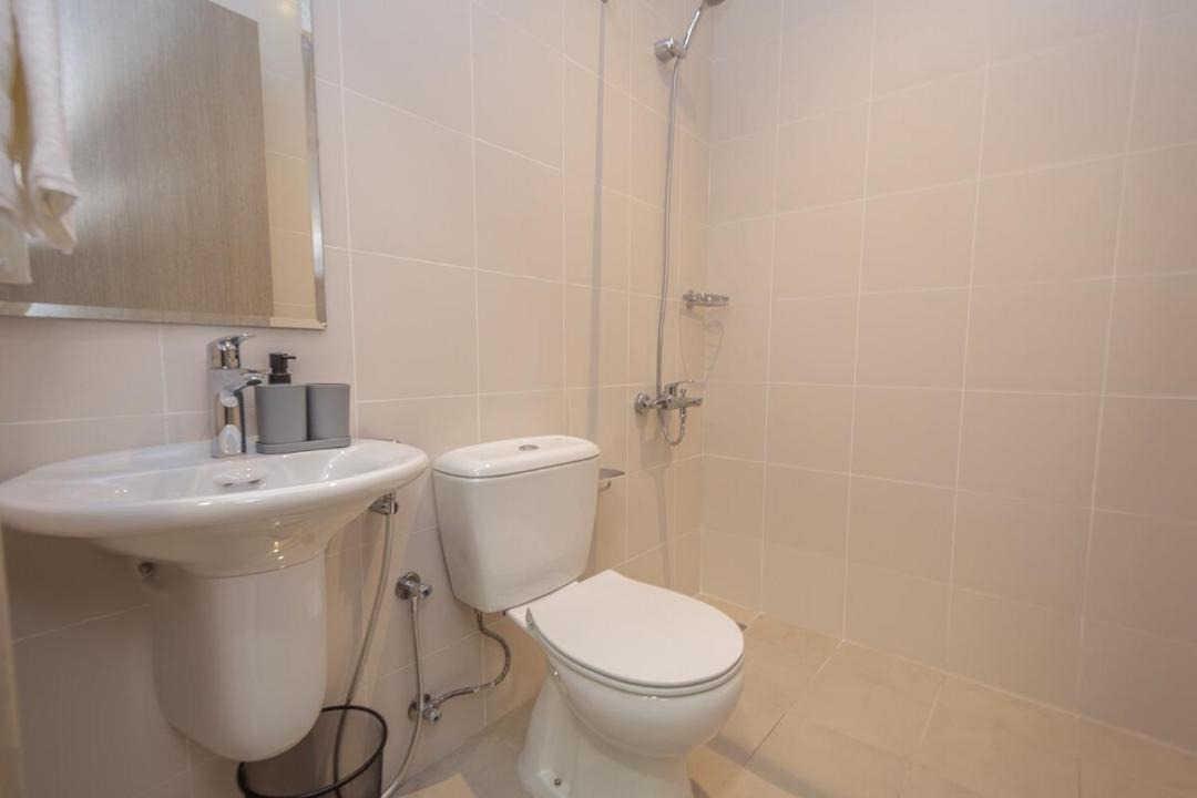 Photo of Bathroom in Mina Al Arab