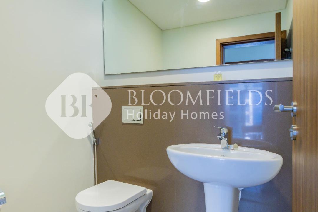 Photo of Bathroom in Al Raha Beach