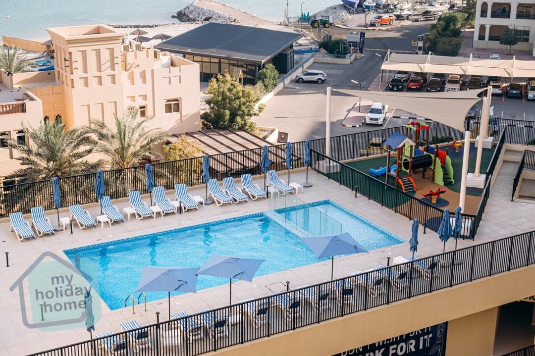 Photo of Patio Balcony in Al Hamra Village
