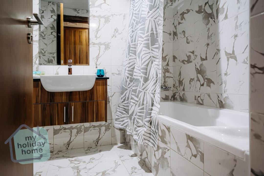 Photo of Bathroom in Al Hamra Village