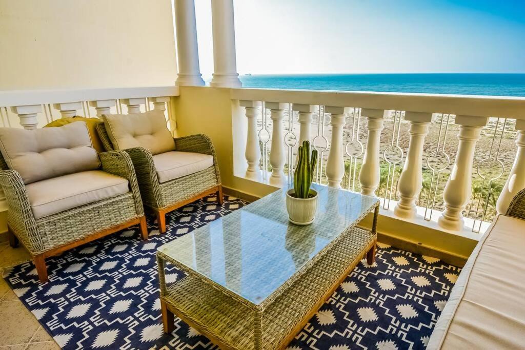 Photo of Patio Balcony in Al Hamra Village