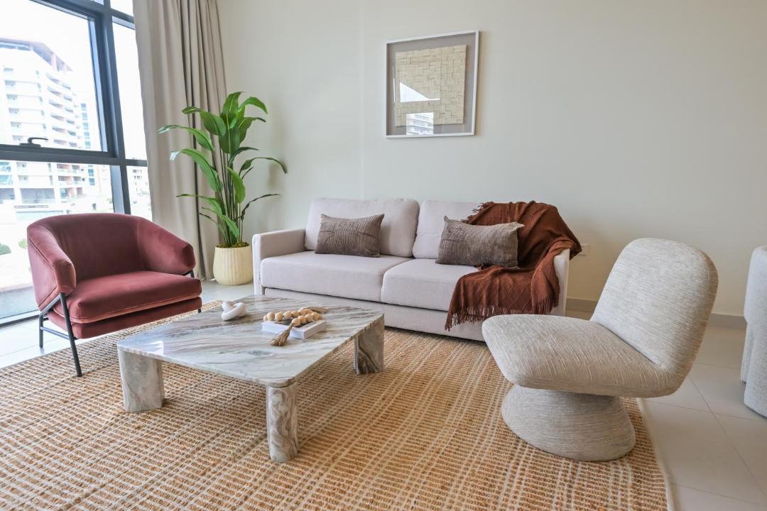 Photo of Livingroom in Al Raha Beach