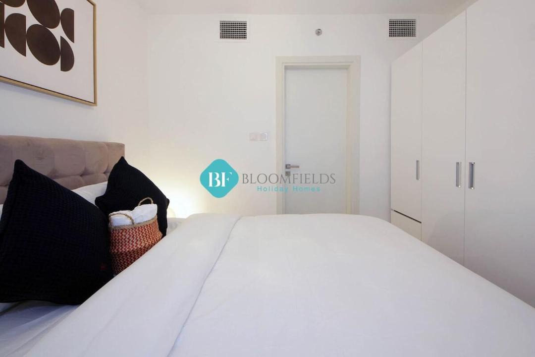 Photo of Bedroom in Al Raha Beach