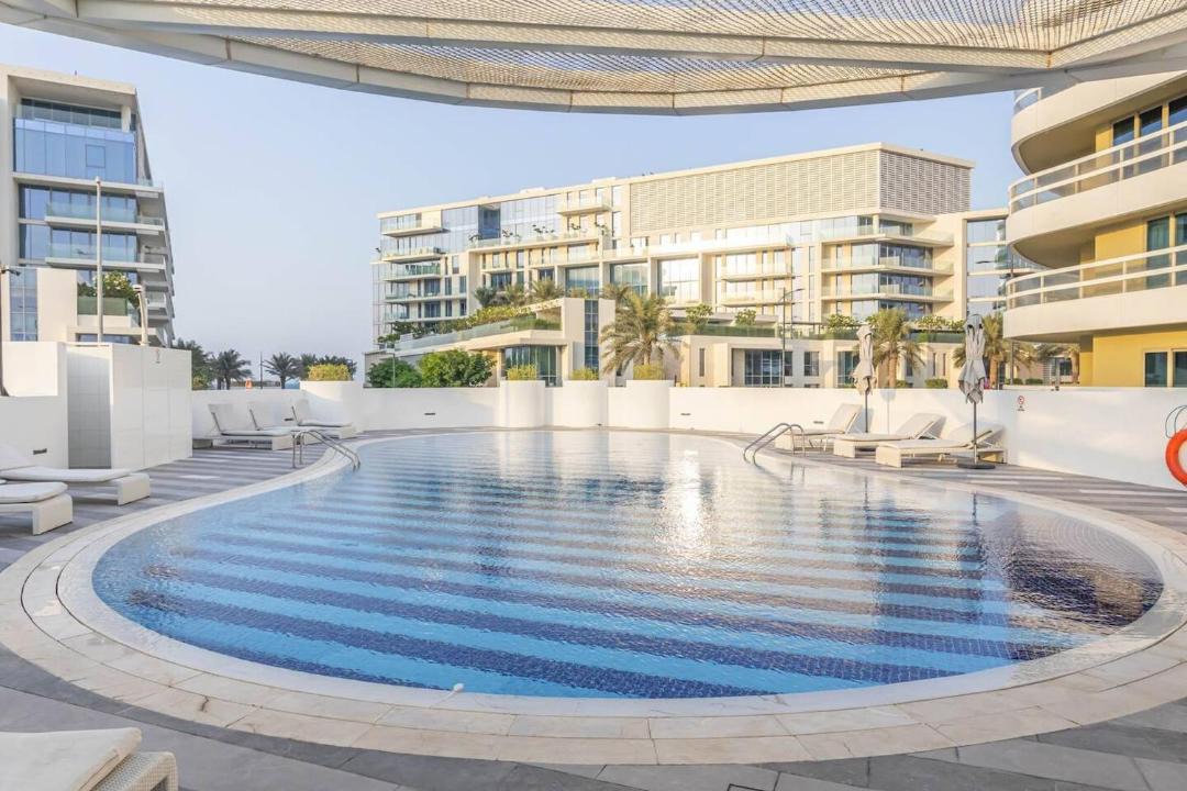 Photo of Patio Balcony in Saadiyat Cultural District