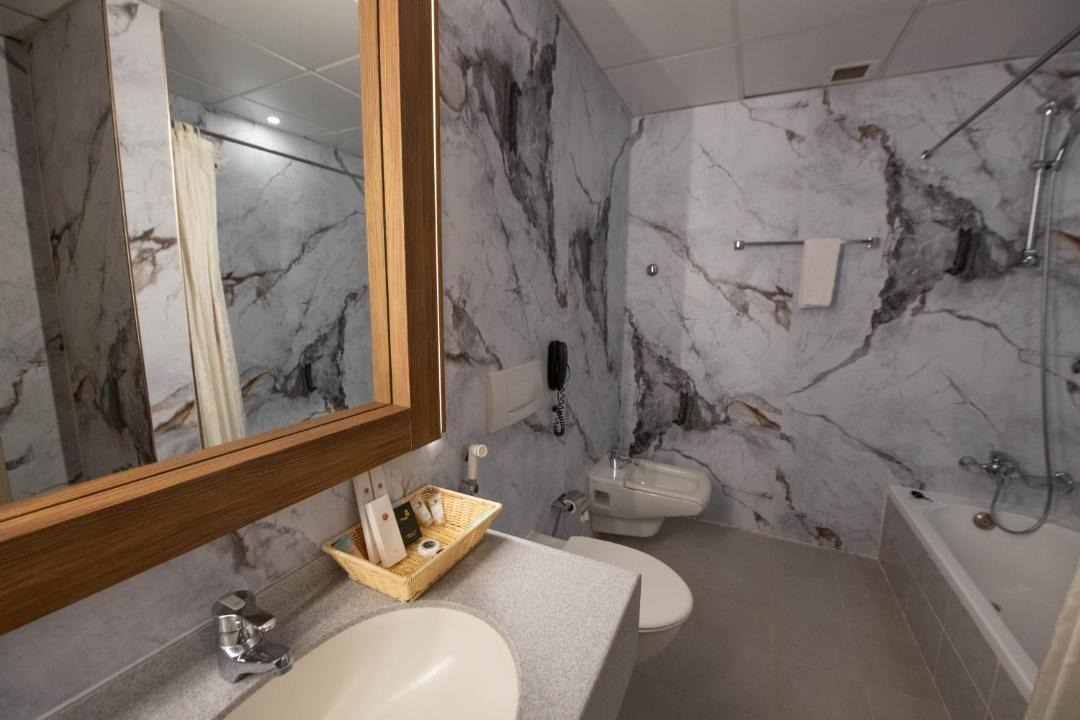 Photo of Bathroom in Qurm