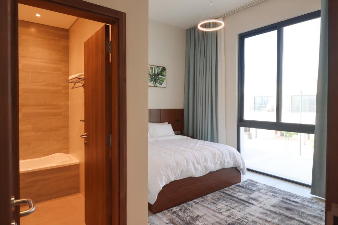 Photo of Bedroom in Mina Al Arab