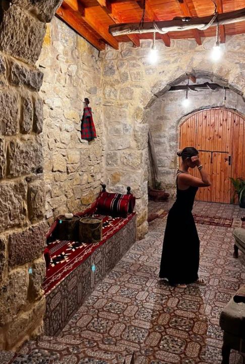 Photo of Others in Dana