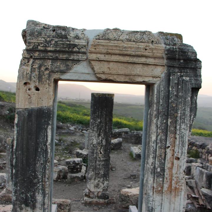 Photo of Others in Arbel