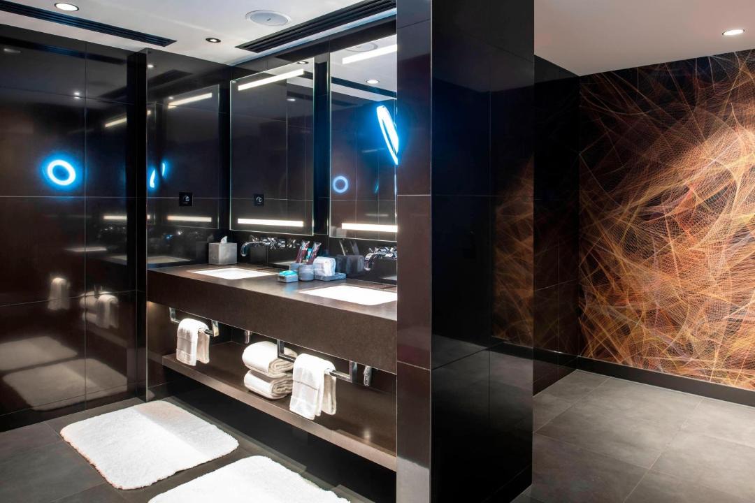 Photo of Bathroom in Palm Jumeirah