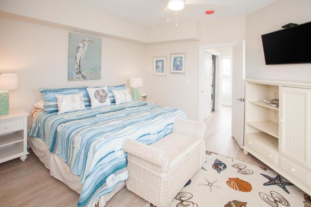 Photo of Bedroom in Sandbridge