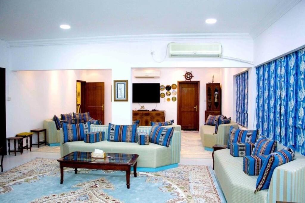 Photo of Livingroom in Al Gharbia