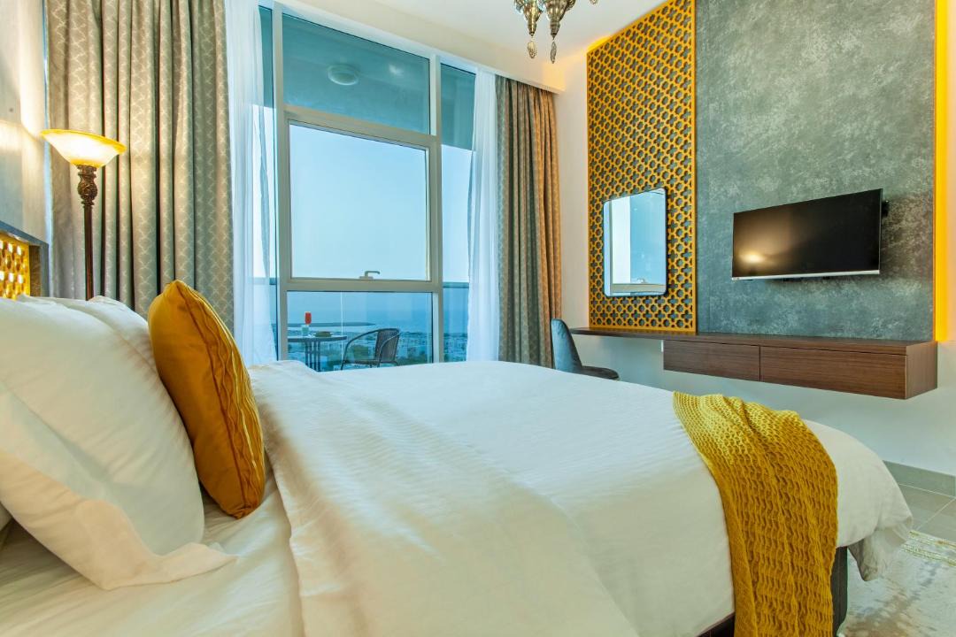 Photo of Bedroom in Mina Al Arab