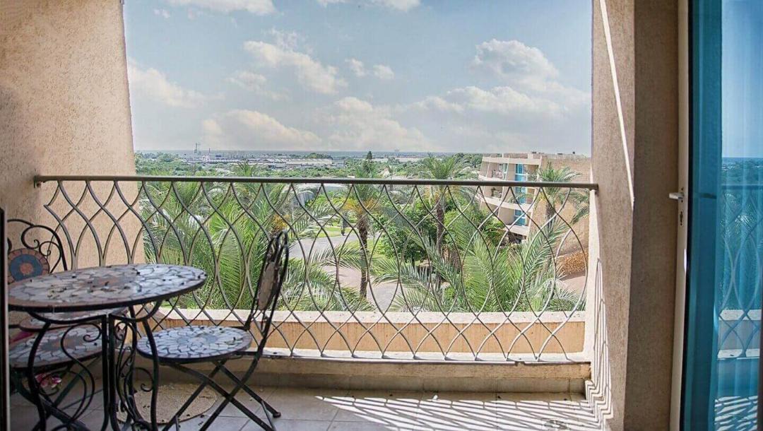 Photo of Patio Balcony in Caesarea