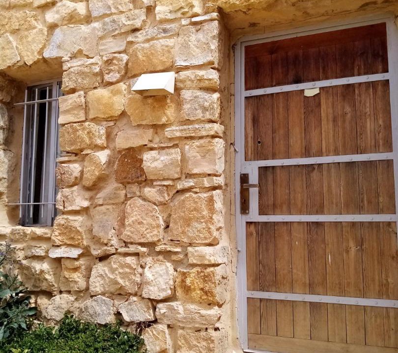 Photo of Others in Dana