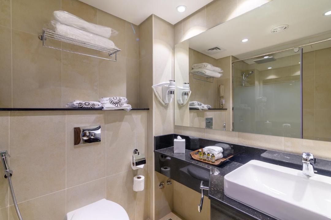 Photo of Bathroom in Jebel Dhanna