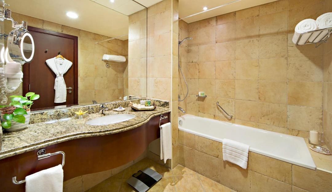 Photo of Bathroom in Jebel Dhanna