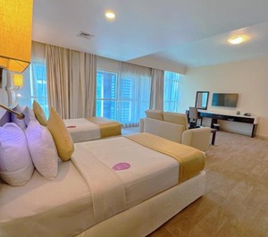 Emirates Grand Hotel 