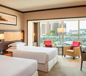 Sheraton Dubai Creek Hotel 
