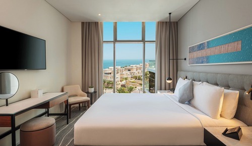 Deluxe Room, 1 King Bed