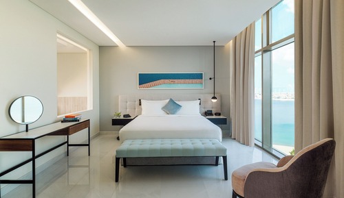 Suite, 1 Bedroom, Balcony, Sea View (Dining, Kitchen, Palm)