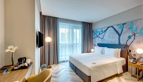 Superior Studio, 1 King Bed