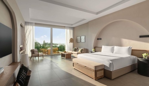Premium Room, 1 King Bed, Sea View
