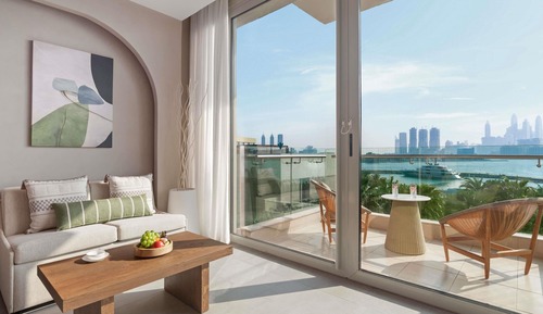 Deluxe Room, 1 King Bed, Sea View