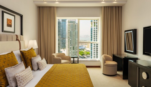 Junior Suite, 1 King Bed, Kitchen
