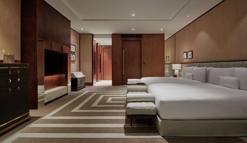 Premier Room, 2 Queen Beds (Skyline View)