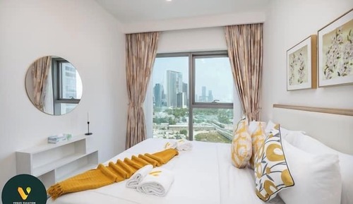 Luxury Apartment, Balcony, City View