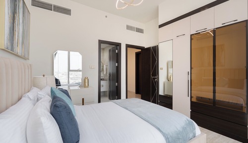 Luxury Apartment, Balcony, City View