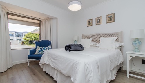 Deluxe Double Room, Mountain View, Ground Floor