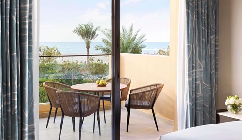 Superior Room, 1 King Bed, Sea View