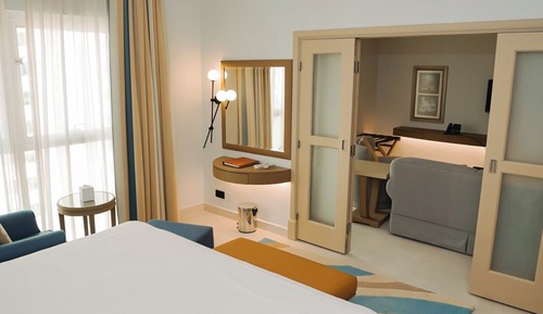 Deluxe Junior Suite City view