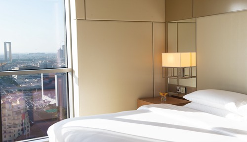 Deluxe King Room -50% discount on Grand Hyatt Water Park and -20% discount on F&B (till August 2026)