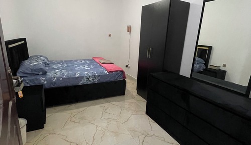 Standard Room, 1 Queen Bed, Private Bathroom