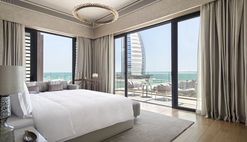 Luxury Penthouse (Ocean)