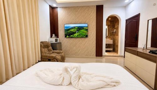 One-Bedroom Premier Apartment