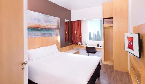 Standard Queen Room