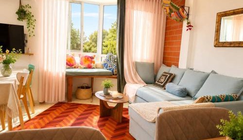 Studio with Balcony
