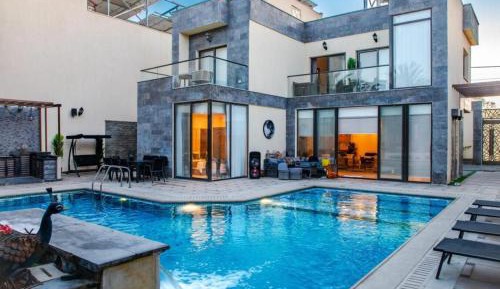 Three-Bedroom Chalet
