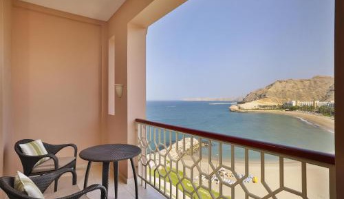 Deluxe King Room with Sea View
