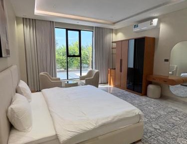 King Room with Garden View