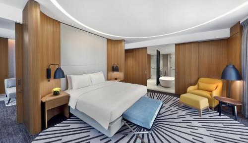 Burj King Suite 