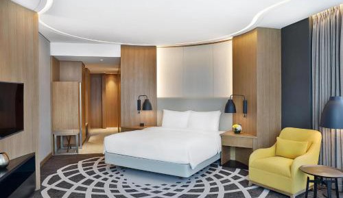 Corner Junior King Suite